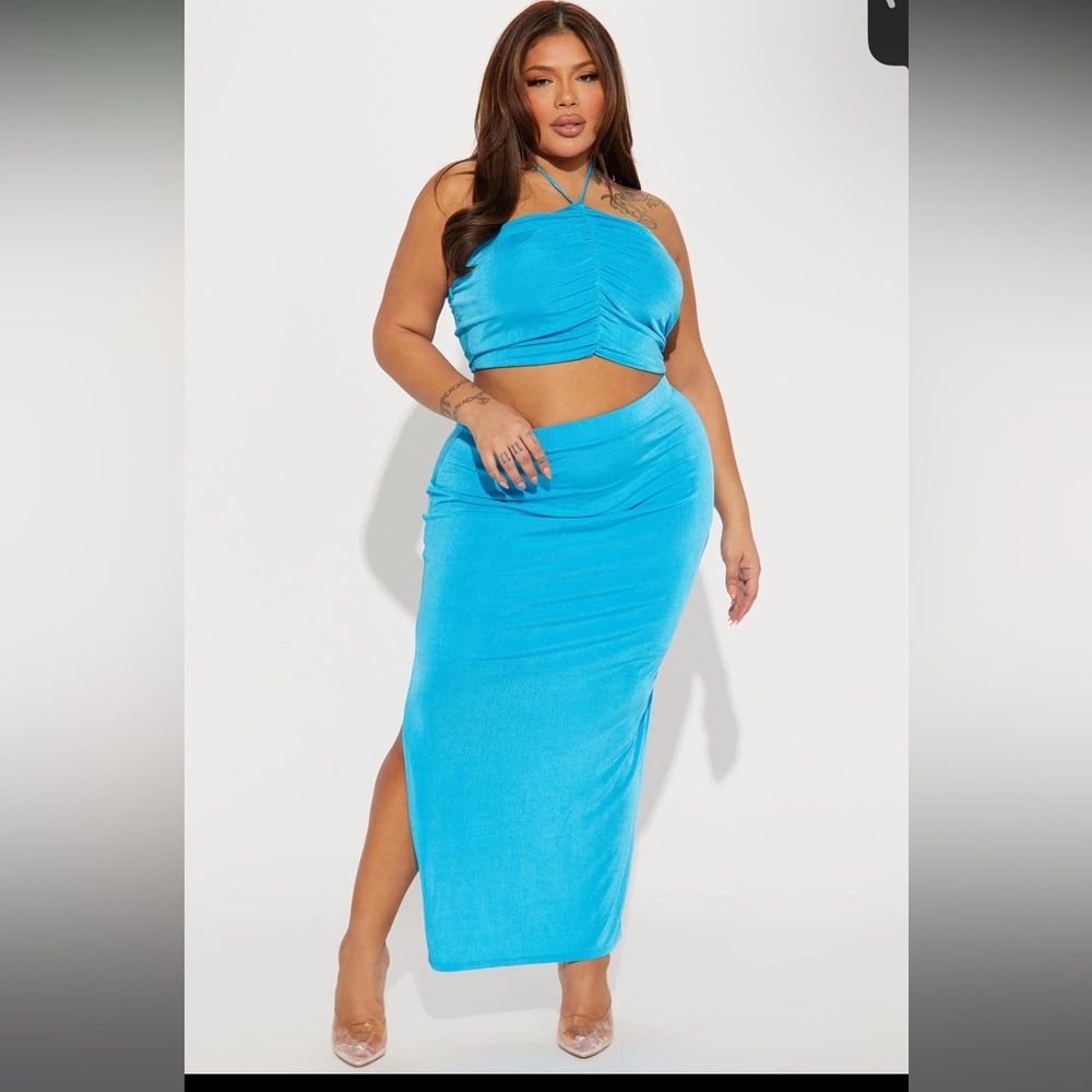 2 piece Slinky Skirt Set